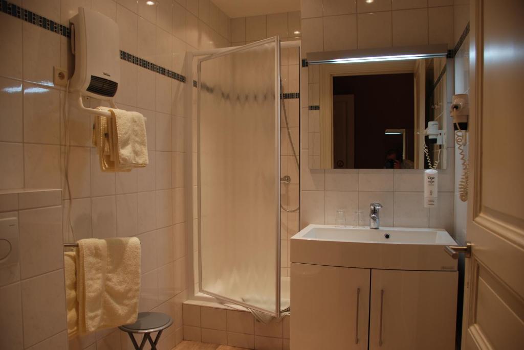 Hostellerie La Maison Ставло Номер фото